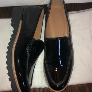 Size 8.5 Franco Sarto  patent leather shoes